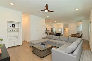1117 W 16th St, Houston, TX 77008 - Photo 26