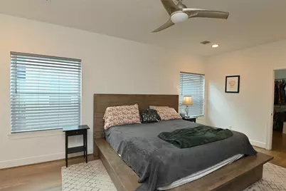 1117 W 16th Street #C, Houston, TX 77008 - Photo 30