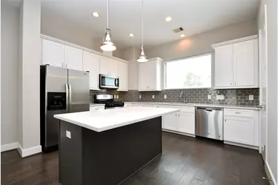 1146 Wycliffe Drive, Houston, TX 77043 - Photo 10