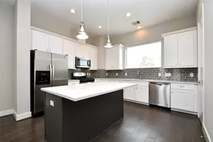 1146 Wycliffe Dr, Houston, TX 77043 - Photo 10