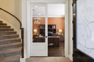 1611 Tonkawa Trl, Katy, TX 77493 - Photo 4