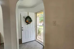 11926 Panay Dr, Houston, TX 77048 - Photo 6