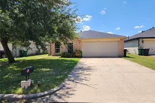 11926 Panay Dr, Houston, TX 77048 - Photo 2
