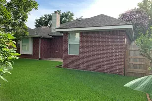 1015 Tennyson Dr, Pearland, TX 77584 - Photo 26