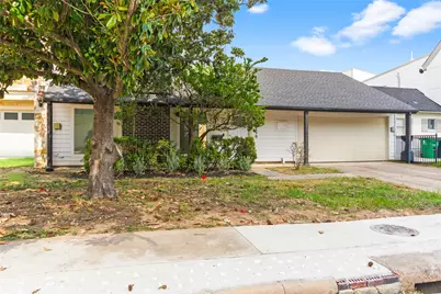 10730 Boardwalk Street, Houston, TX 77042 - Photo 4