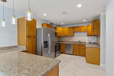 10730 Boardwalk Street, Houston, TX 77042 - Photo 14