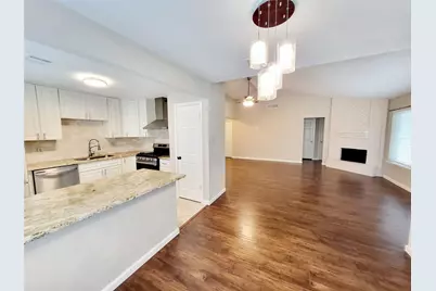 2711 S Brompton Drive, Pearland, TX 77584 - Photo 8