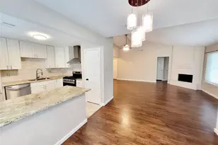 2711 S Brompton Dr, Pearland, TX 77584 - Photo 8