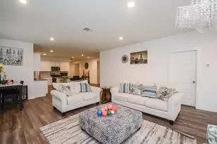 1110 Desert Willow Dr, Rosharon, TX 77583 - Photo 10