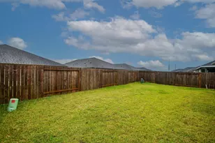 1110 Desert Willow Dr, Rosharon, TX 77583 - Photo 6