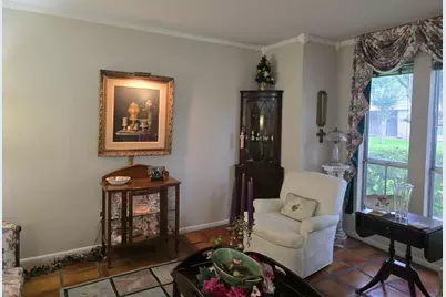 6415 Creekbend Drive #107, Houston, TX 77096 - Photo 4