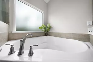 12175 Mustang Ave, Willis, TX 77378 - Photo 22