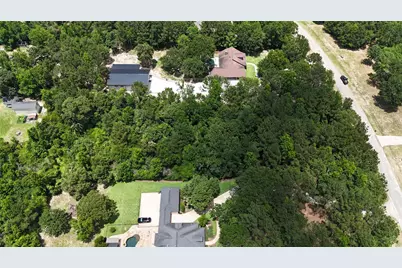 8524 Crown Lake Court, Montgomery, TX 77316 - Photo 4