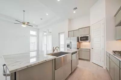 3007 Golden Isle Drive, Texas City, TX 77568 - Photo 18