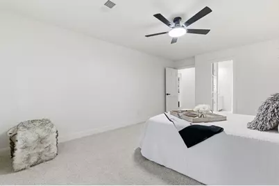 5 Devonshire Drive, Conroe, TX 77304 - Photo 18