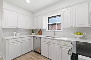 5 Devonshire Dr, Conroe, TX 77304 - Photo 8