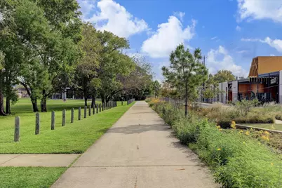 1529 Lawrence Street #B, Houston, TX 77008 - Photo 32