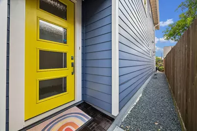 1529 Lawrence Street #B, Houston, TX 77008 - Photo 2