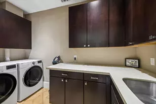 1529 Lawrence St, Houston, TX 77008 - Photo 24