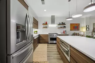 1529 Lawrence St, Houston, TX 77008 - Photo 6
