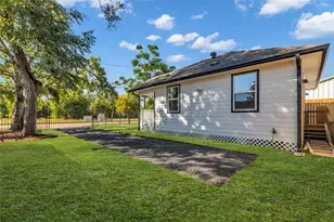 3441 McGowen St, Houston, TX 77004 - Photo 22