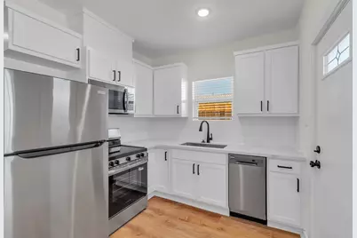 3441 McGowen Street, Houston, TX 77004 - Photo 6