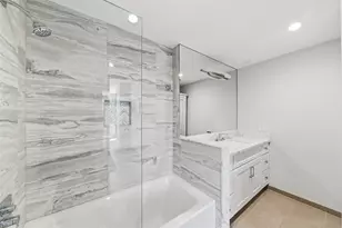 15 Greenway Plz, Houston, TX 77046 - Photo 18