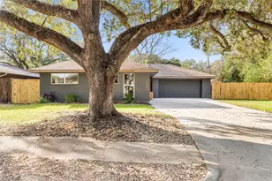 11106 Huggins Dr, Houston, TX 77035 - Photo 4