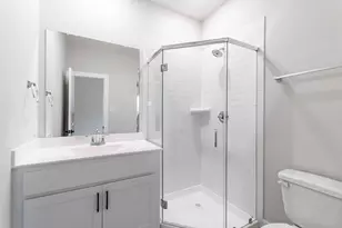 719 Woodbinde, League City, TX 77573 - Photo 16