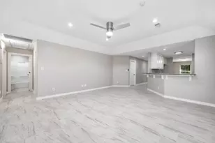 7308 Avenue R, Galveston, TX 77551 - Photo 14