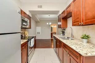 2255 Braeswood Park Dr, Houston, TX 77030 - Photo 10