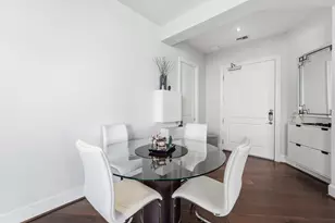 1409 Post Oak Blvd, Houston, TX 77056 - Photo 8