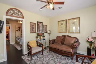 903 McIntosh St, Houston, TX 77009 - Photo 20