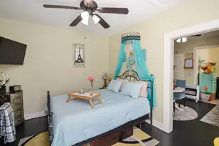 903 McIntosh St, Houston, TX 77009 - Photo 10