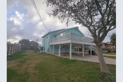 1010 22nd Street, San Leon, TX 77539 - Photo 2