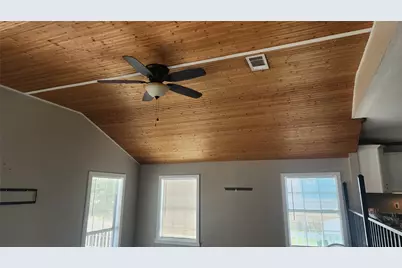 1010 22nd Street, San Leon, TX 77539 - Photo 8