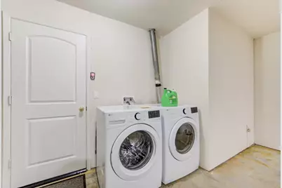 6131 Gladewell Drive, Houston, TX 77072 - Photo 20