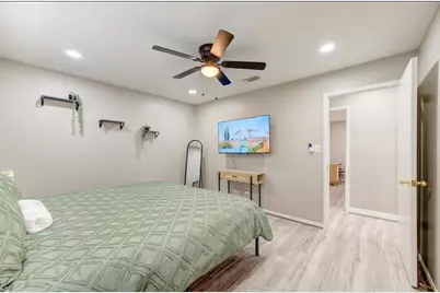 6131 Gladewell Drive, Houston, TX 77072 - Photo 10