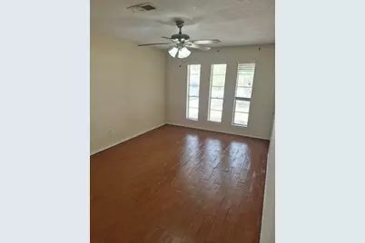 11607 Radford Lane, Meadows Place, TX 77099 - Photo 4