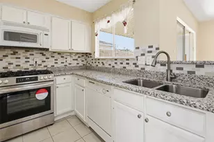 7410 Campeachy Ln, Houston, TX 77083 - Photo 4