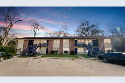 111 S Drew Avenue #8, Livingston, TX 77351 - Photo 1