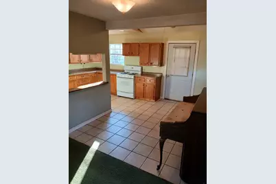 1221 Bayou Shore Drive, Galveston, TX 77551 - Photo 10