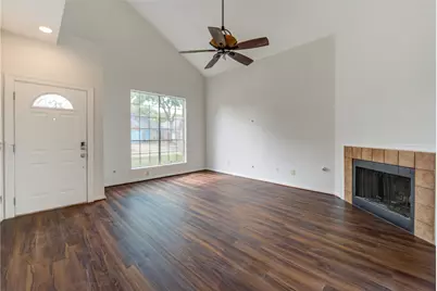 308 N Ranch House Road, Angleton, TX 77515 - Photo 4