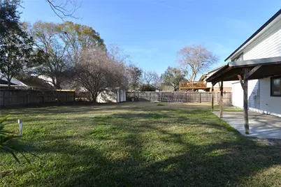 412 Old Course Drive, Friendswood, TX 77546 - Photo 22