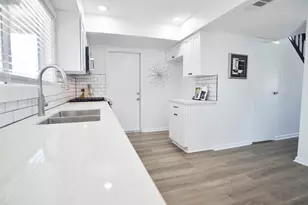 412 Old Course Dr, Friendswood, TX 77546 - Photo 10