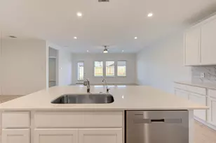 31763 Margaret Woods Ln, Fulshear, TX 77441 - Photo 14