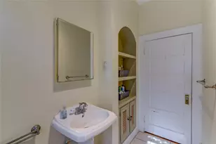 1206 17th St, Galveston, TX 77550 - Photo 28