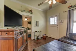1206 17th St, Galveston, TX 77550 - Photo 8