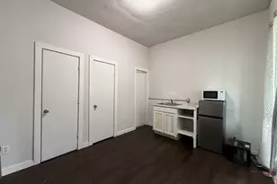 1211 W Park Ave, Orange, TX 77630 - Photo 6