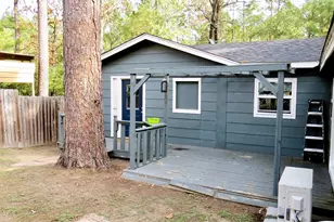 458 Rain Forest Rd, Onalaska, TX 77360 - Photo 4